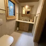 Charming Mountain Flat With Sauna