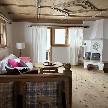 Charming Mountain Flat With Sauna