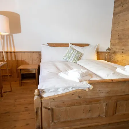 アパート Charming Mountain Flat With Sauna *